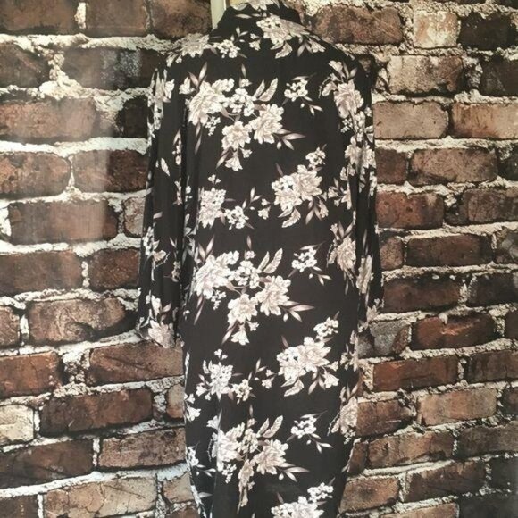 Spiritual Gangster Swim Coverup Black Floral OS - Picture 5 of 8